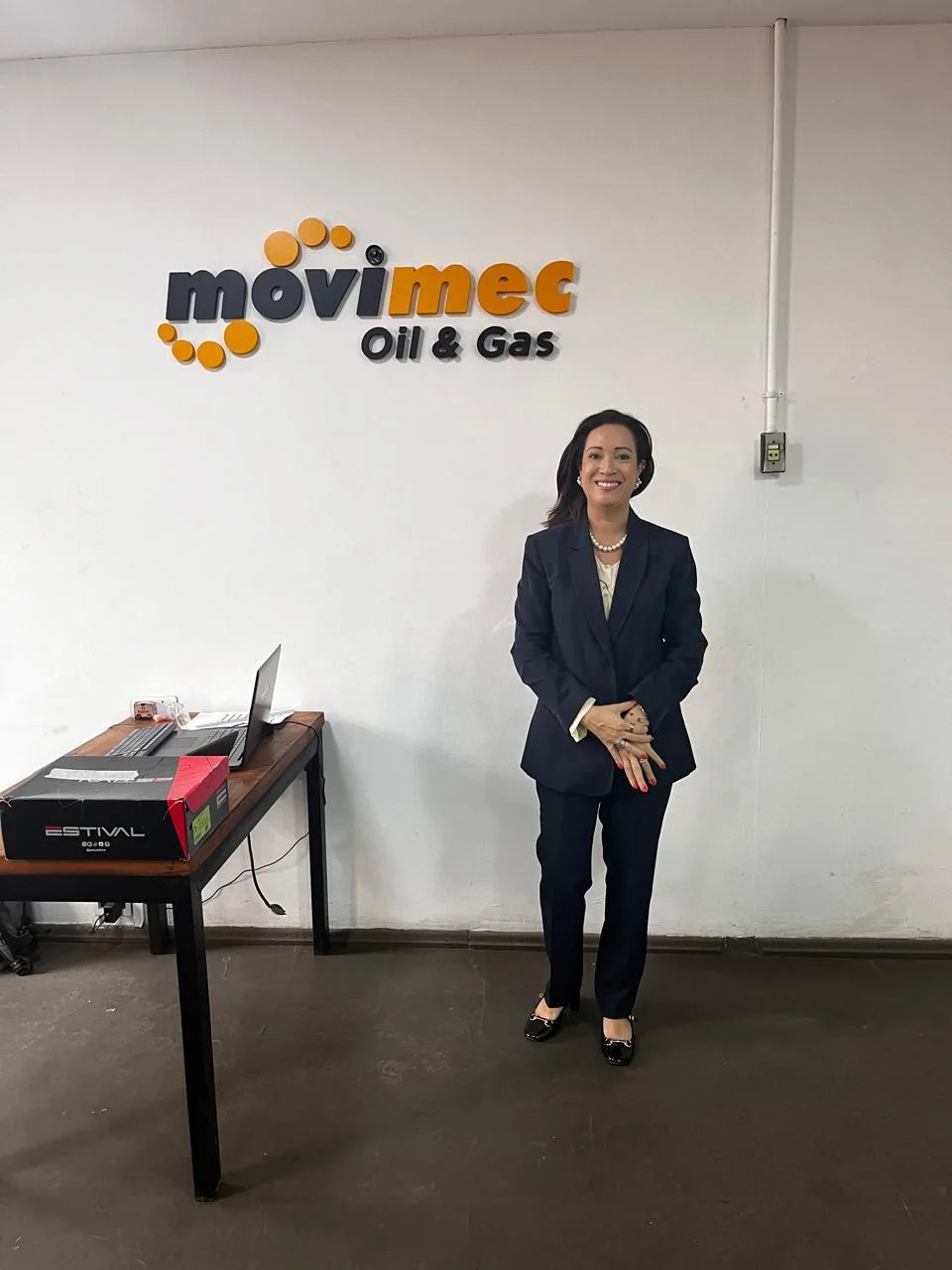 Núbia, da Sapienza, em visita profissional à Movimec Oil & Gas